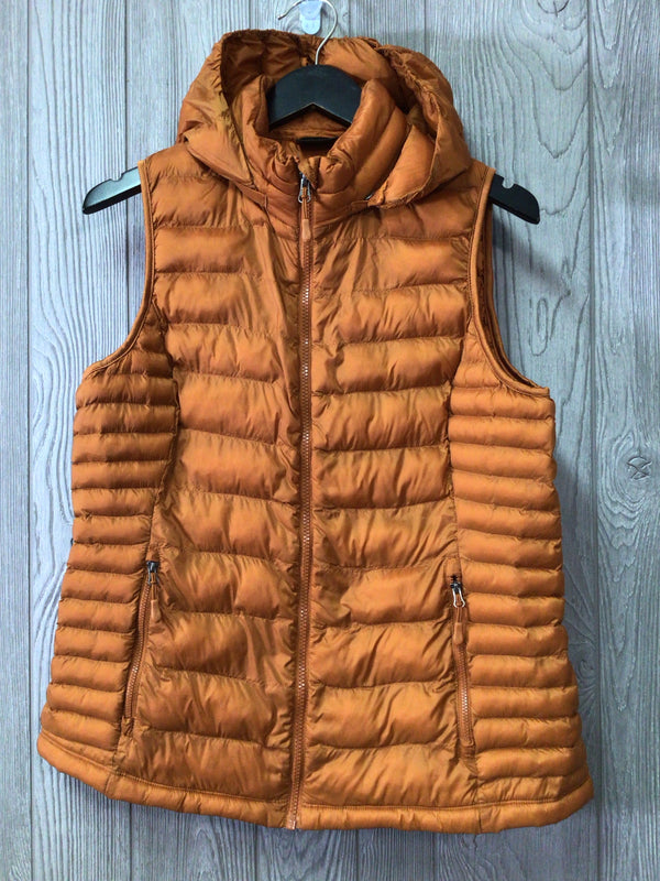32 Degrees  Insulated with Hood Vest Size Medium